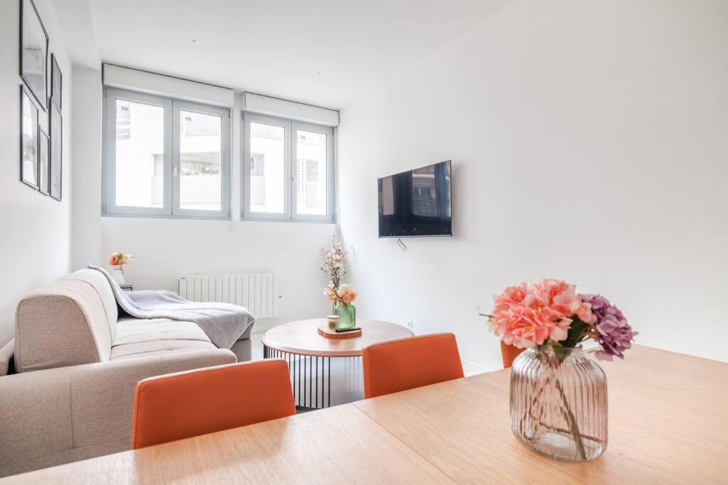 Cosy Flat For 6 People #2 Lejlighed Asnières Eksteriør billede